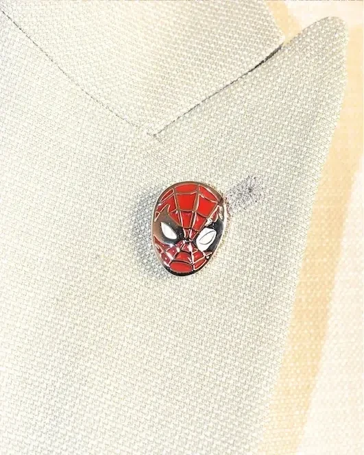 Spider-Man Mask Lapel Pin forhim.ke