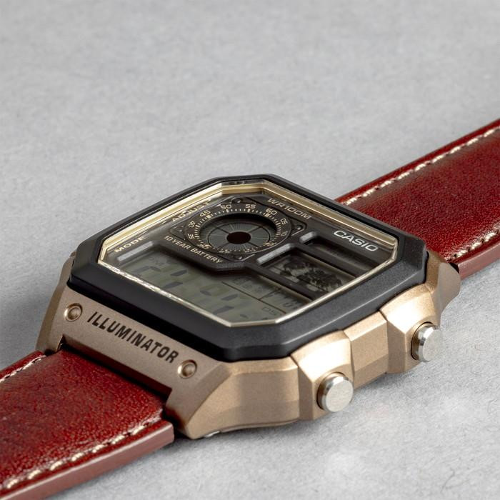 Casio AE-1200WHL-5AVDF