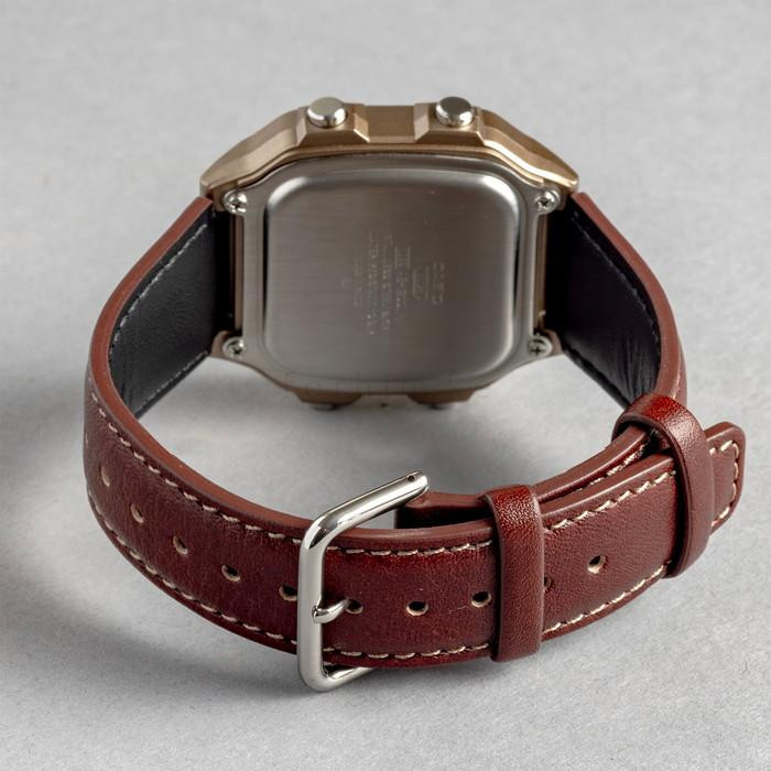 Casio AE-1200WHL-5AVDF