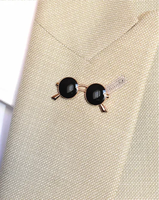Retro Round Sunglasses Lapel Pin