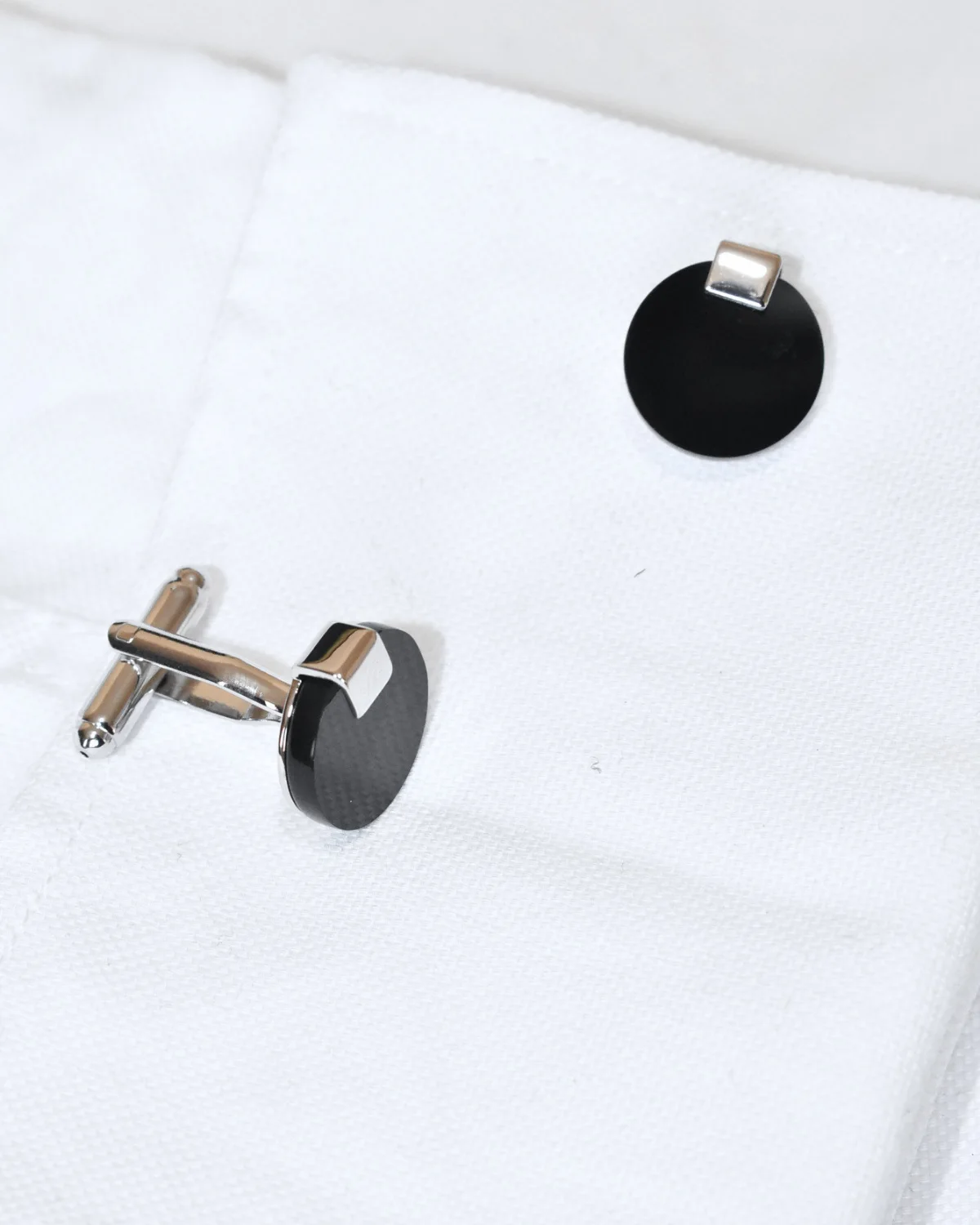 Silver and Black Round Onyx-Style Clip Cufflinks